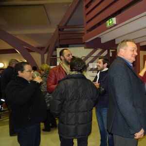Au centre, Monsieur laguionie, maire de Savignac Lédrier